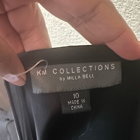 Perfect skirt for a formal event! - Picture 4 of 4